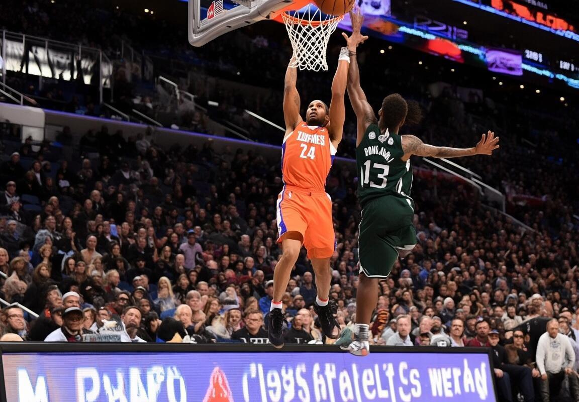 2019年3月18日快船vs篮网NBA对决精彩瞬间盘点(图1)